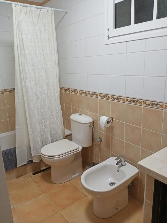 Cheerful 3 Bedroom Town House With GarageTegueste エクステリア 写真