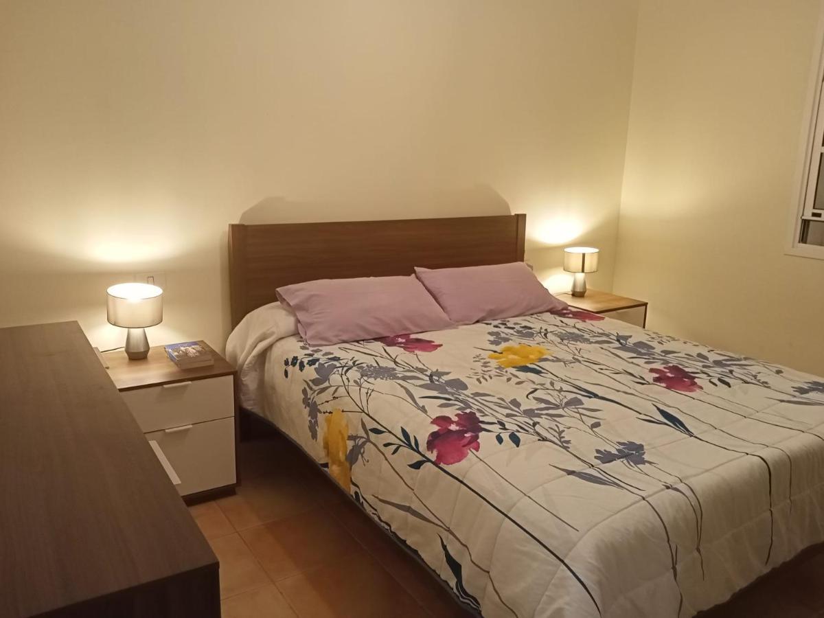 Cheerful 3 Bedroom Town House With GarageTegueste エクステリア 写真