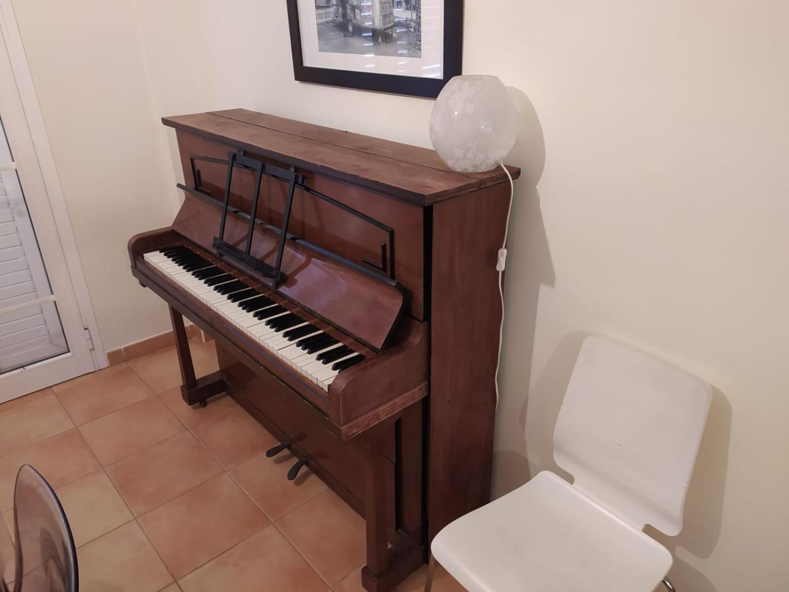 Cheerful 3 Bedroom Town House With GarageTegueste エクステリア 写真
