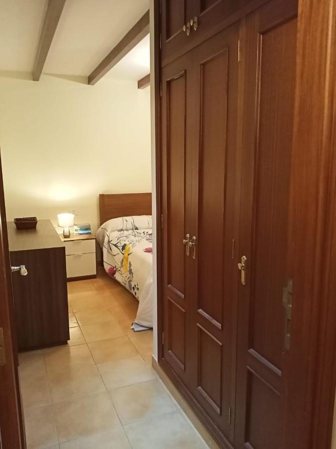 Cheerful 3 Bedroom Town House With GarageTegueste エクステリア 写真