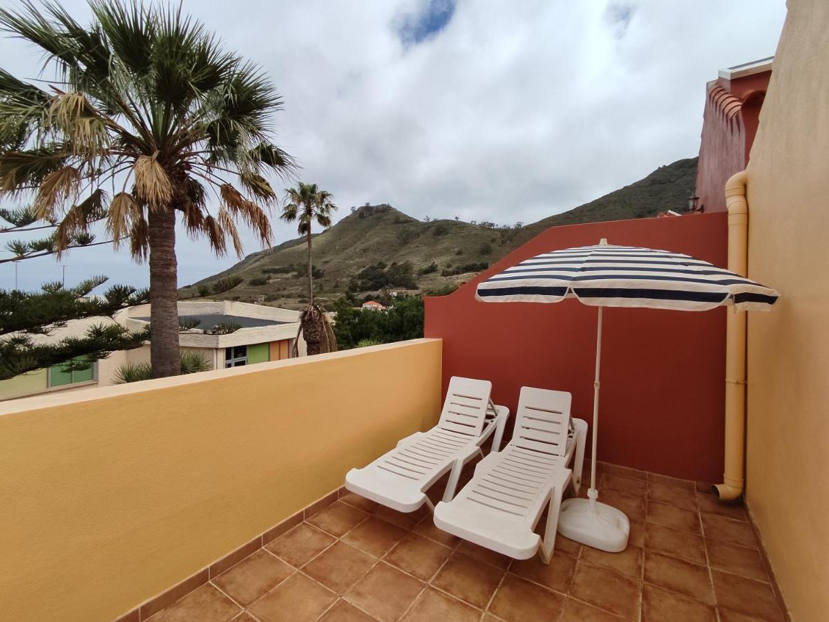 Cheerful 3 Bedroom Town House With GarageTegueste エクステリア 写真